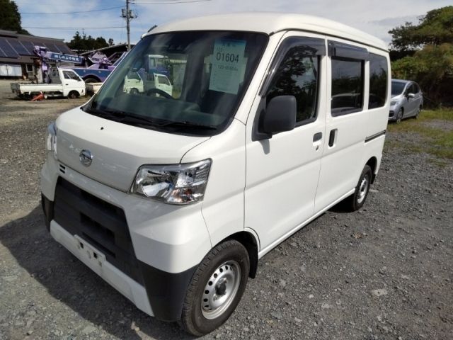 1604 Daihatsu Hijet van S321V 2018 г. (LUM Tokyo Nyusatsu)